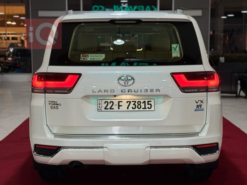 تويوتا لاندكروزر